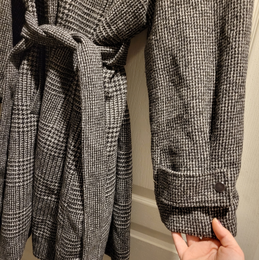 Torrid Coat - Picture 2 of 3